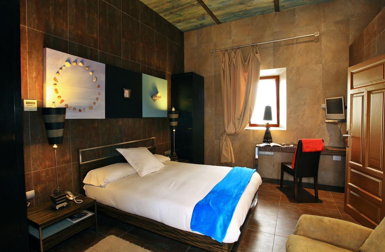 Hotel Boutique Palacio De La Serna Ballesteros De Calatrava Room photo